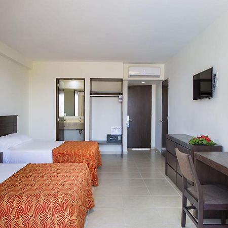 Costa Club Punta Arena - Desayuno Buffet Incluido Otel Puerto Vallarta Dış mekan fotoğraf